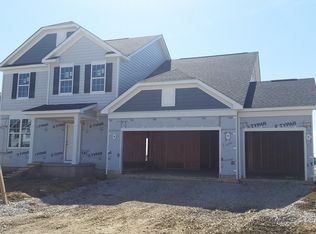 644 Eagle Walk Rd, Delaware, OH 43015