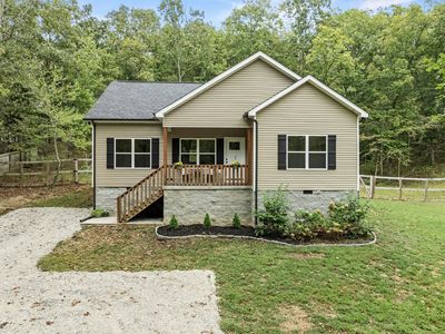 2480 N Hurricane Creek Rd, Mc Ewen, TN, 37101