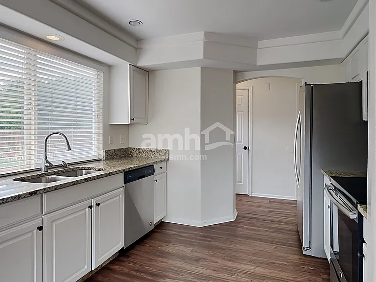 4555 Gibraltar St — Photo 3