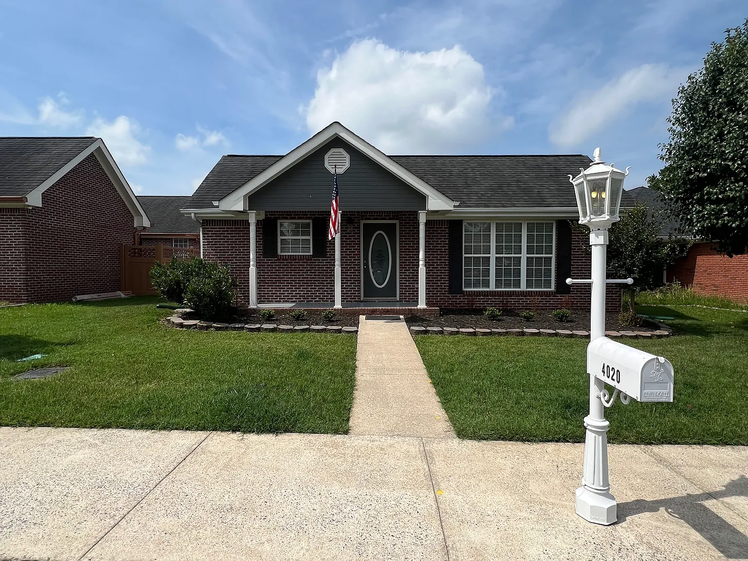 4020 Igou Crossing Dr — Photo 2