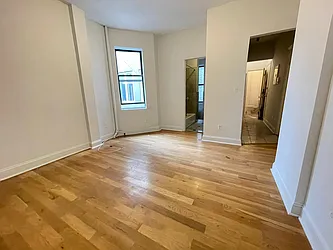 Rented by Best Apartments North Inc
