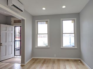 742 Columbia Rd NW, Washington, DC 20001