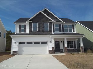 118 Paver Ln, Hampstead, NC 28443