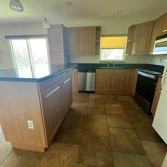 8801 Bay Pointe Dr #A202 — Photo 4