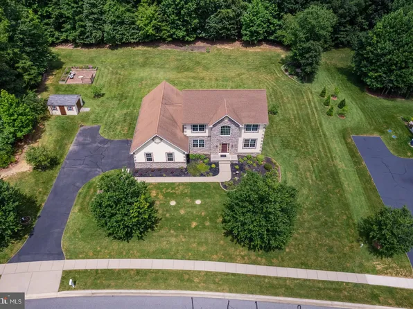 11 Autumn Woods Dr, Elkton, MD 21921