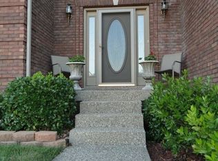 293 Harvest Ln, Mount Washington, KY 40047
