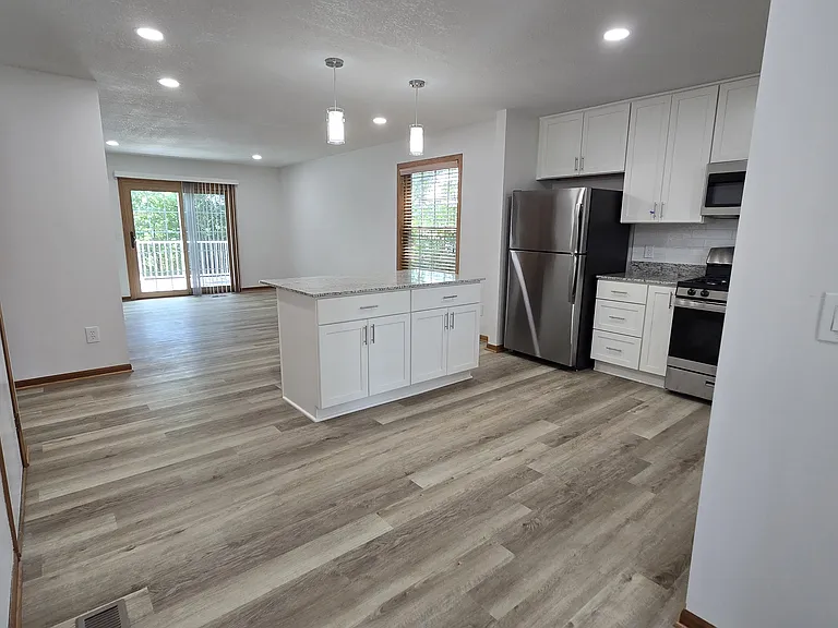 Open Kitchen