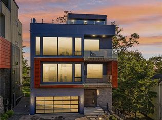646 Science St, Pittsburgh, PA 15210