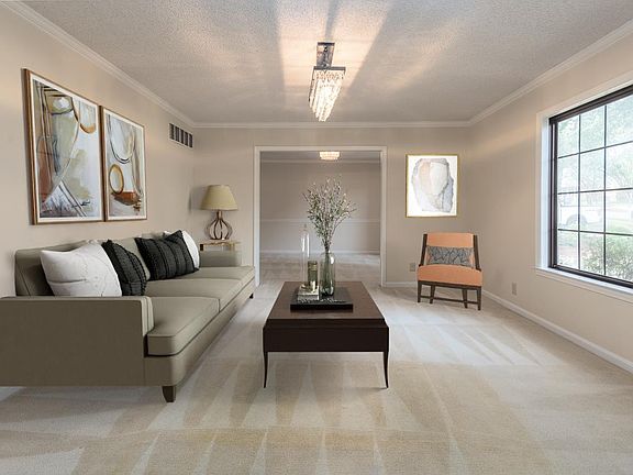 2nd image of 1464 Pine Shadows Dr