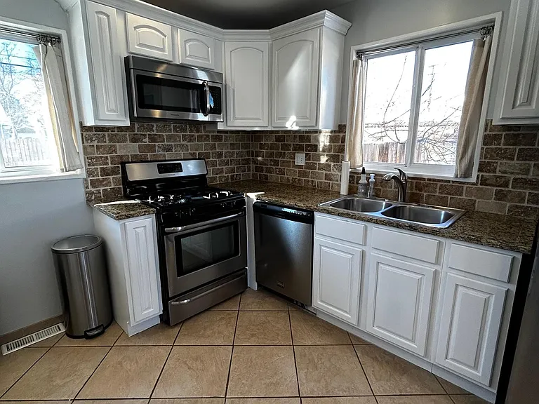 7151 Warren Dr — Photo 14