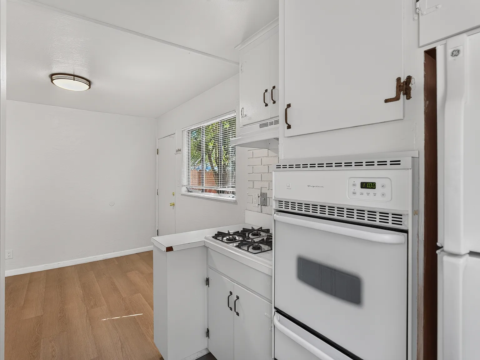 2 bed, $2,250 — Photo 2