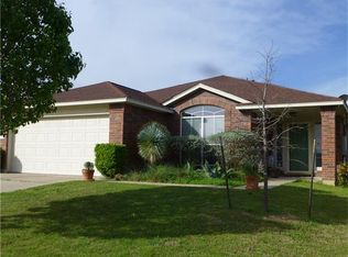 1105 Remington Dr, Leander, TX 78641