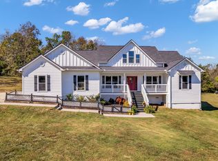 222 Preacher Roberson Rd, Castalian Springs, TN 37031