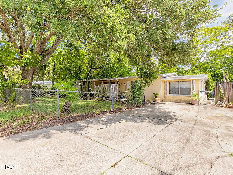 1st image of 1219 Leon Ln