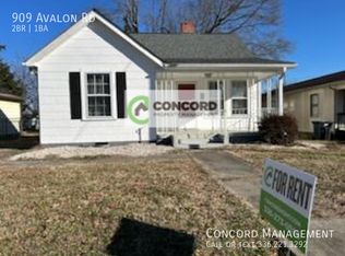 909 Avalon Rd, Greensboro, NC 27401