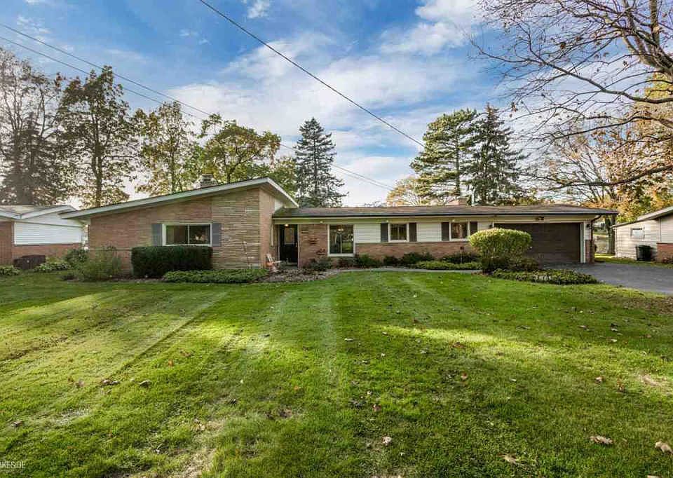 1st image of 3861 Dill Dr
