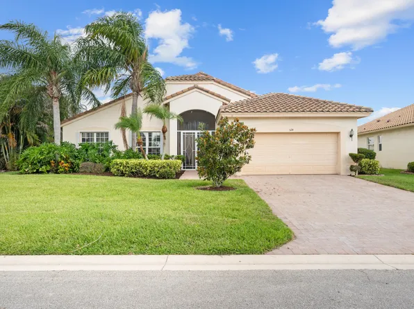 524 NW Blue Lake Drive, Port St Lucie, FL 34986