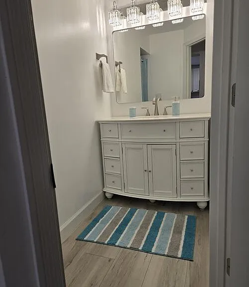 110 Ponce De Leon Blvd #BDRM5 — Photo 33