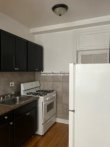 1363 W Estes Ave #1T Photo 1