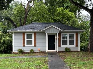 1152 Wedgewood Dr NW, Atlanta, GA 30318