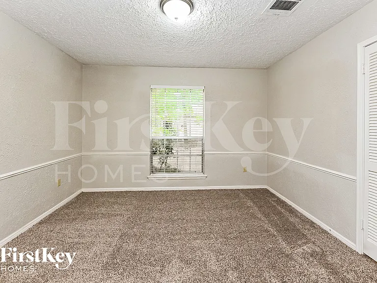 16911 Memorial Oaks Ln — Photo 13