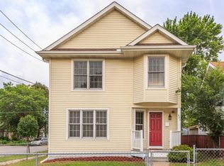 603 Pascal St N, Saint Paul, MN 55104