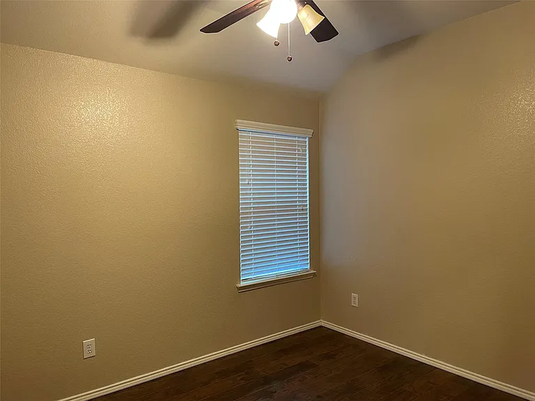 9320 Jerico Dr — Photo 19