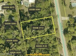 3881 Citrus St, Saint James City, FL 33956