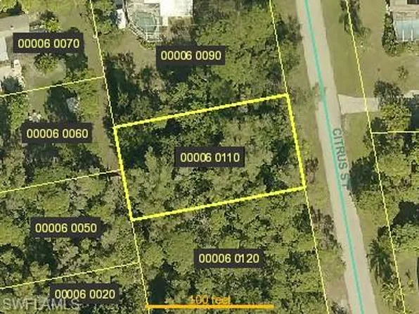 3881 Citrus St, Saint James City, FL 33956