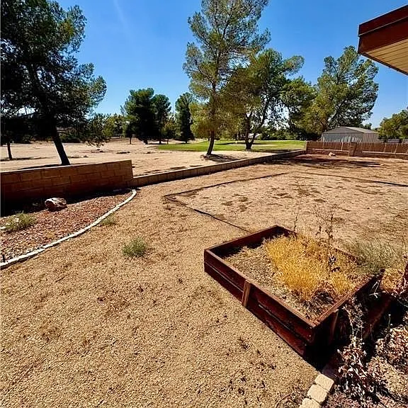 13925 Burning Tree Dr — Photo 24