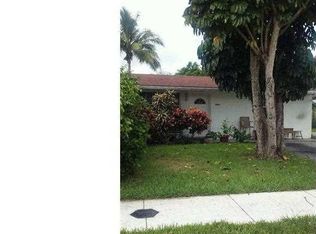 6660 SW 20th St, North Lauderdale, FL 33068