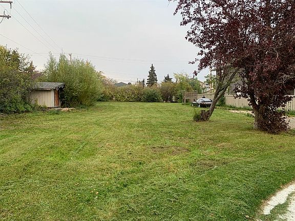 3rd image of 10415 96a St
