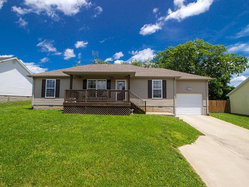 1st image of 36 Logans Woods Dr