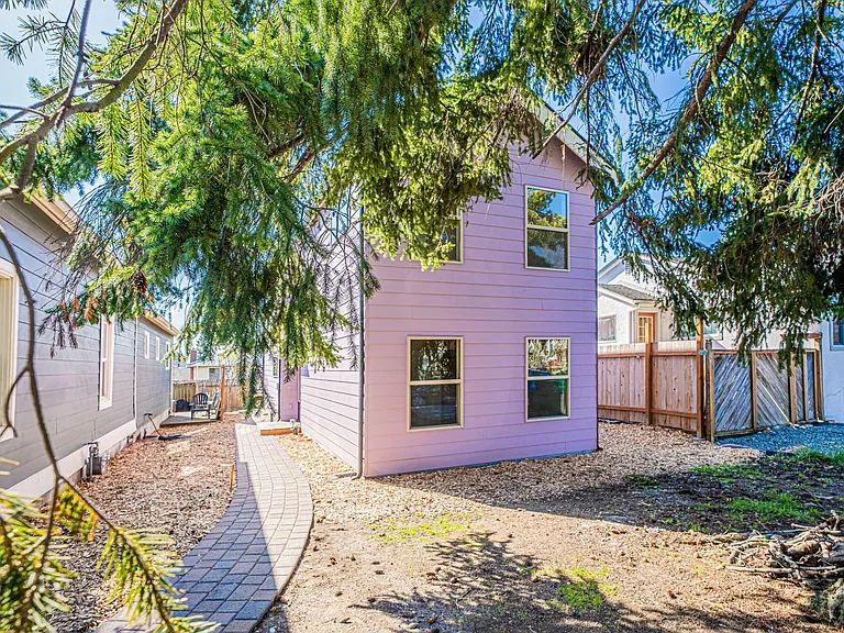 4253 S Spencer St — Photo 5