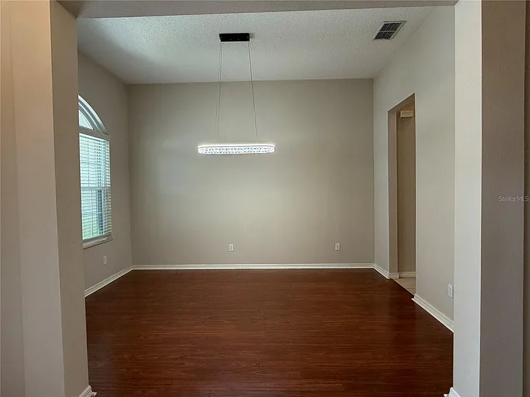 10237 Facet Ct — Photo 9