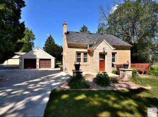 3085 N Brookfield Rd, Brookfield, WI 53045