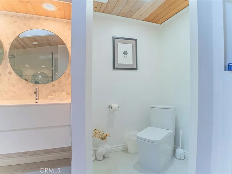 5179 Canoga Ave — Photo 17