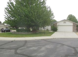 1069 E Grandburg Ct, Meridian, ID 83642