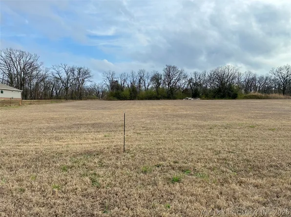 6790 W 81st St, Tulsa, OK 74131