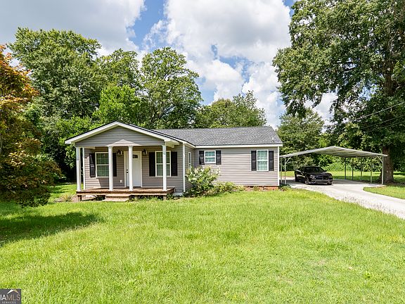 4th image of 277 Saunders St SW