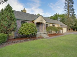 19915 NE Glisan St, Portland, OR 97230