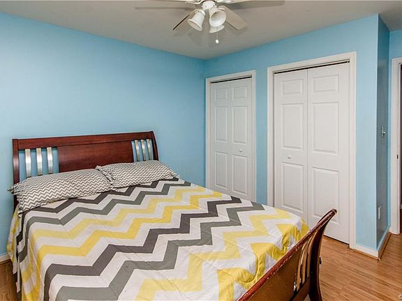 3rd image of 4410 Widgeon Ct