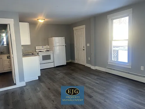 114 Messer St #5 Photo 1