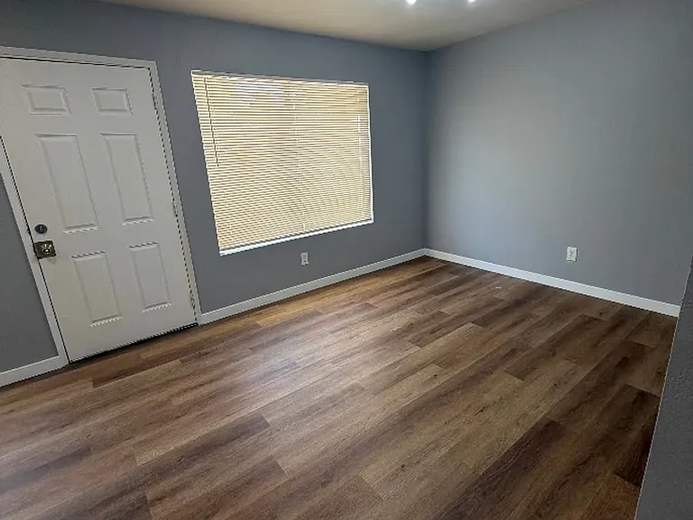 2905 La Costa St — Photo 3