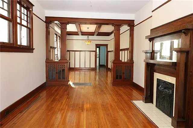 3 bed, 2.0 bath, 1800 sqft, $2,500 — Photo 4