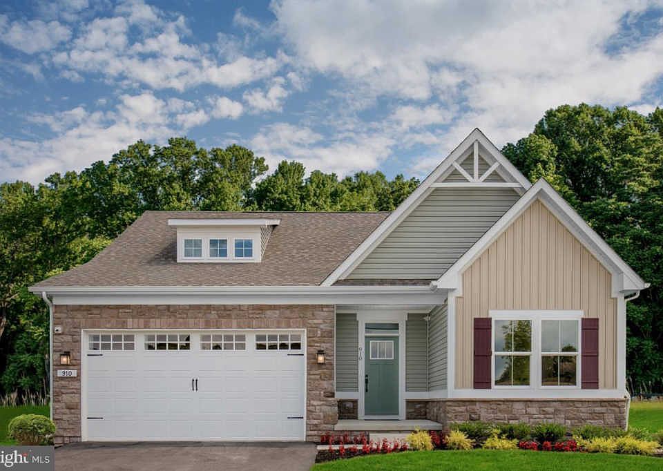 1st image of 22377 S Acorn Way