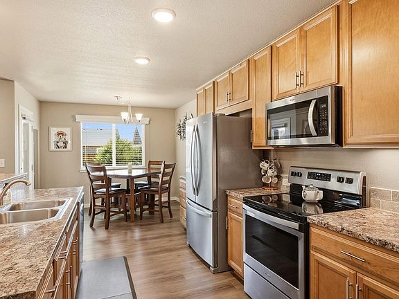 5th image of 1217 Bison Way