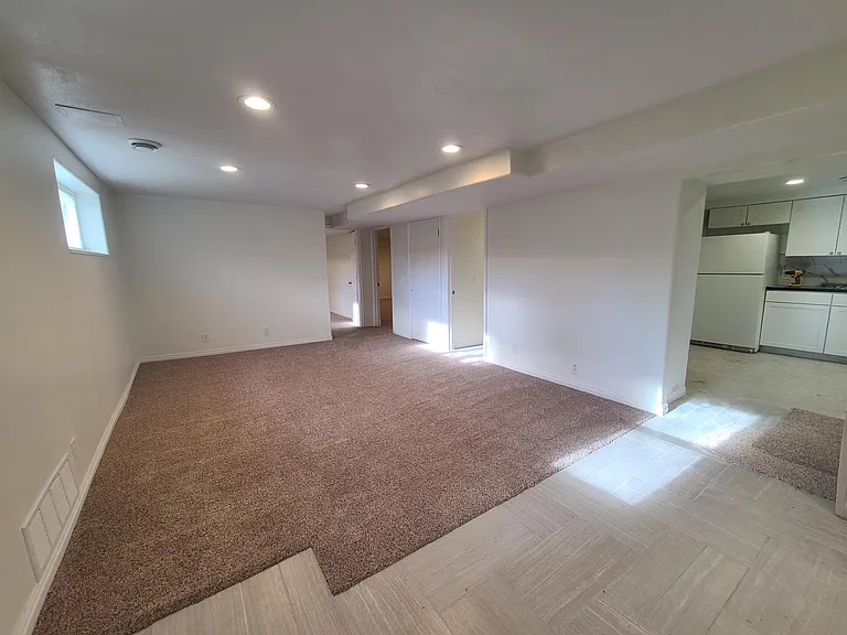 245 N 600 E #B — Photo 8