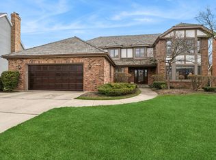 1204 Kristin Dr, Libertyville, IL