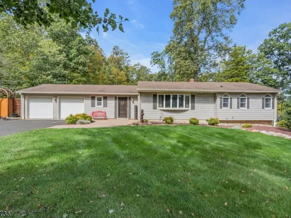 1395 Croyden Rd, Bridgewater Twp., NJ 08807